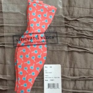 Vineyard vines bow tie Palm toss